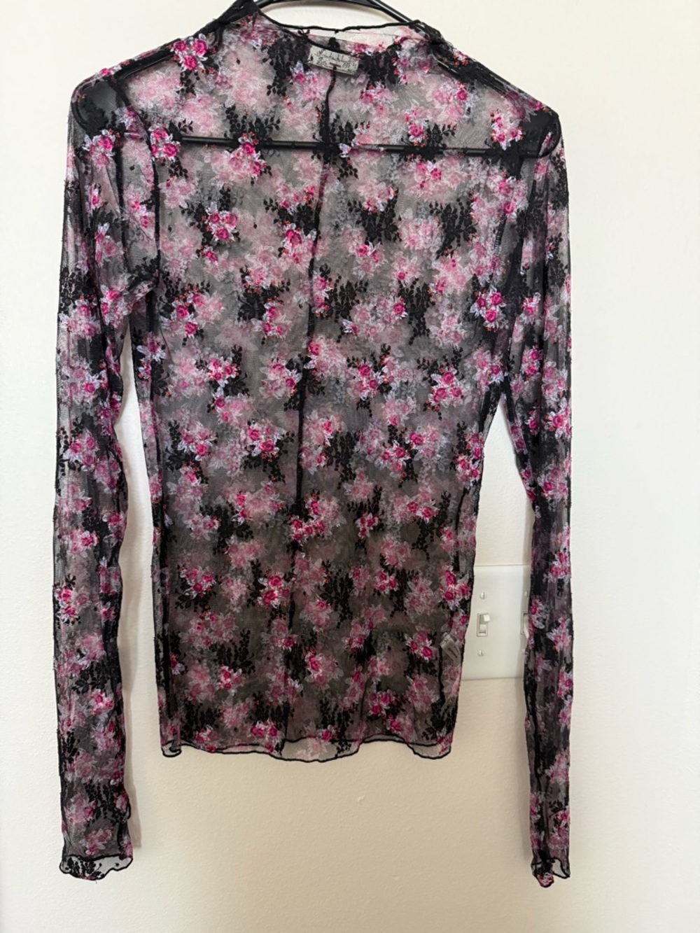 Chic Floral Mesh Top - Black & Pink